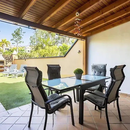 Exclusive Townhouse In Central Plaza Del Duque Close To The Beach Costa Adeje  Exterior photo