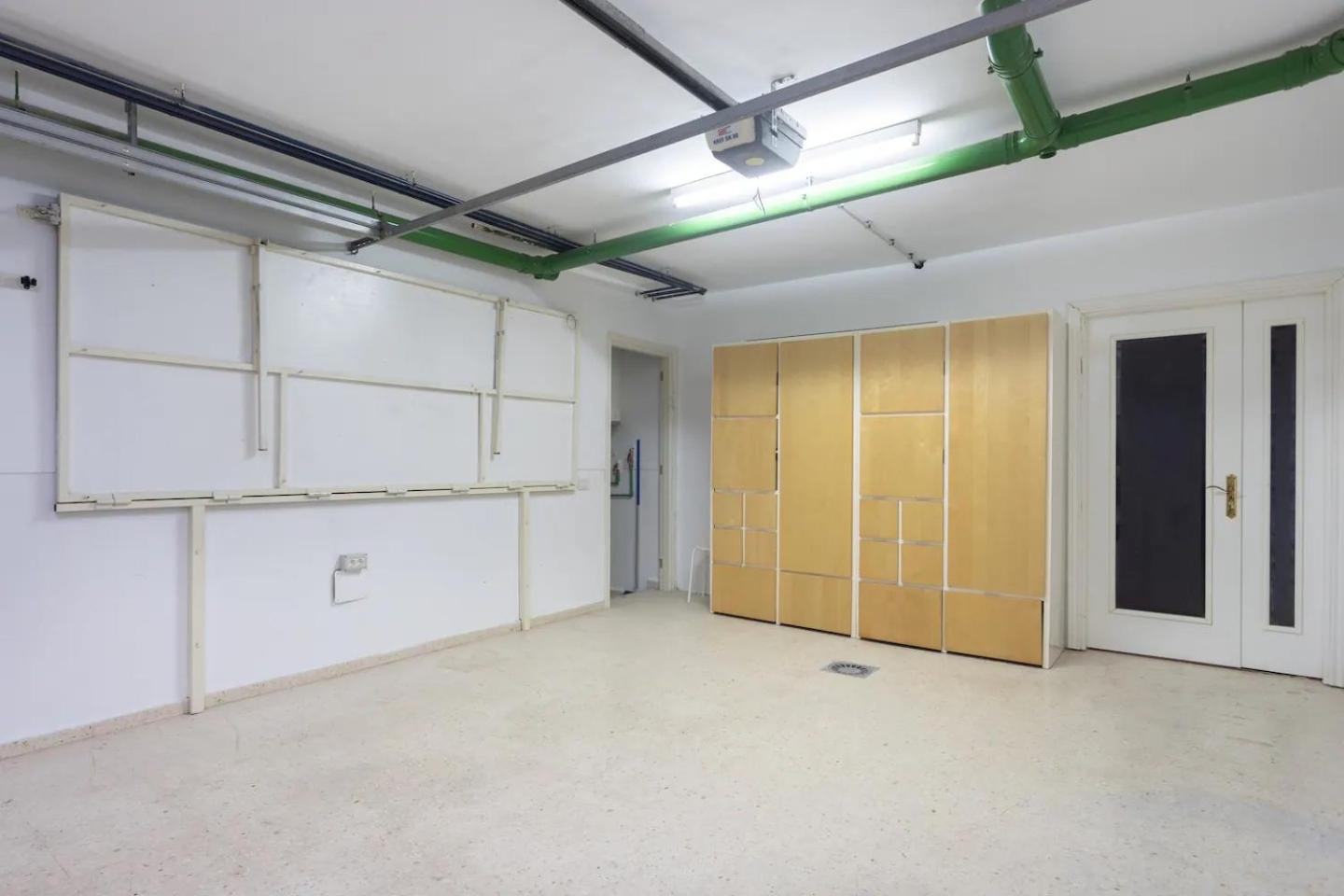 Exclusive Townhouse In Plaza Del Duque Close To The