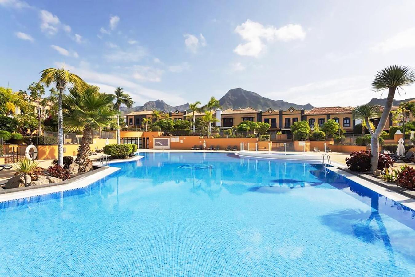 Сasa de vacaciones Exclusive Townhouse In Plaza Del Duque Close To The *